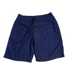 ⭐️- Men’s St. John’s Bay Swim Trunks Navy Blue…